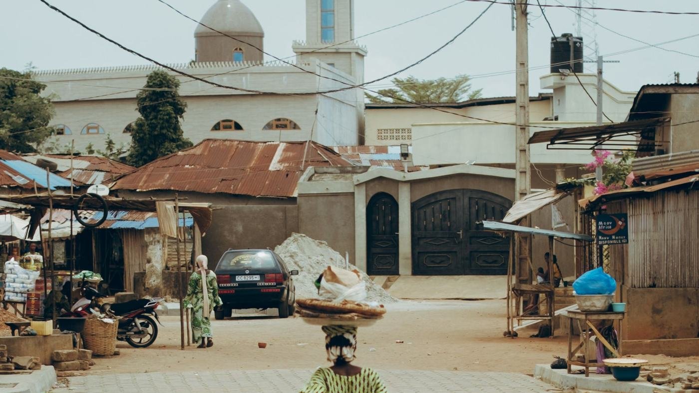 Rue commerçante de Cotonou